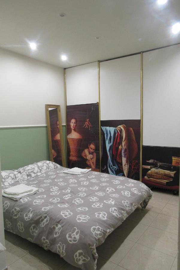 カターニアA Casa Di Milenaアパートメント エクステリア 写真