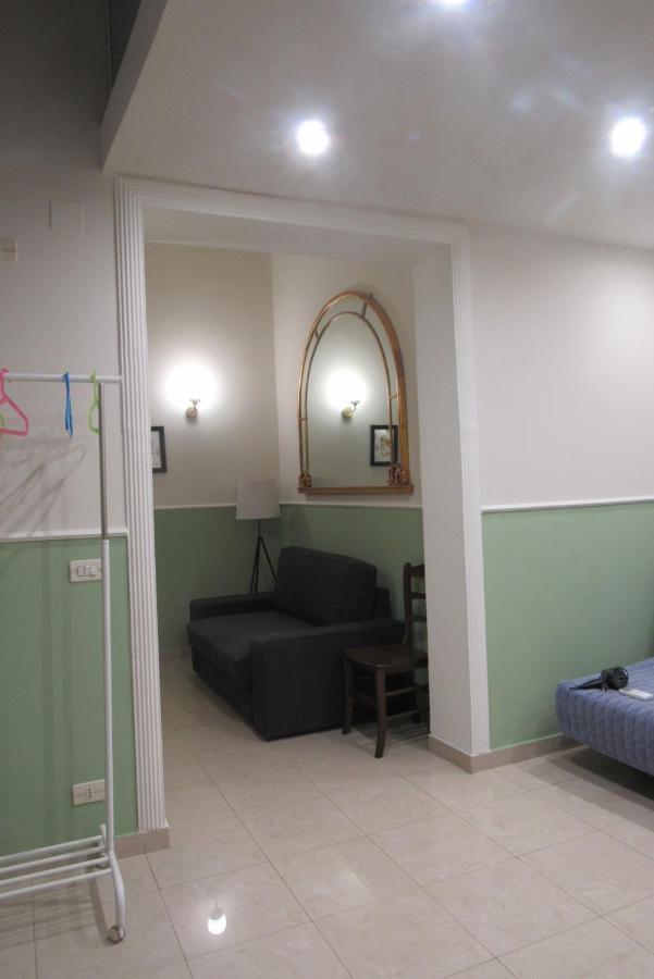 カターニアA Casa Di Milenaアパートメント エクステリア 写真